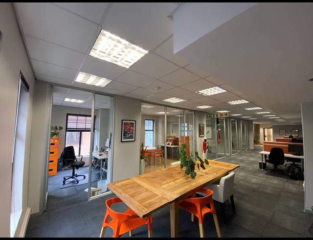 185M² OFFICE TO LET IN CAPE TOWN CITY CENTRE